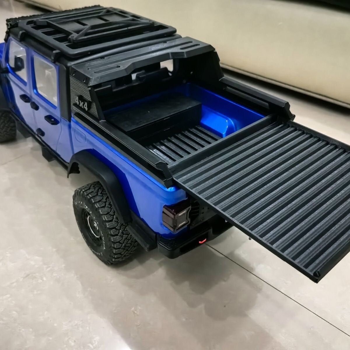 Rc Hobby Zone - RC Retractable Rear Bed For RLAARLO